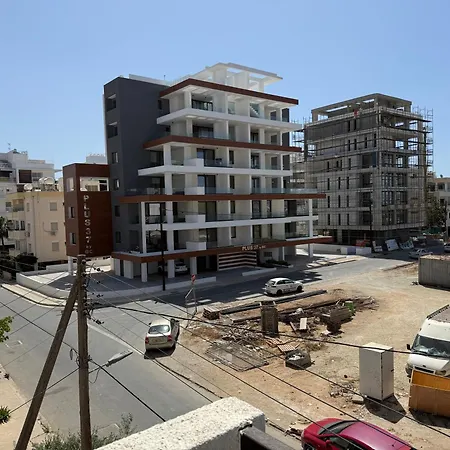 Mackenzie * Larnaca